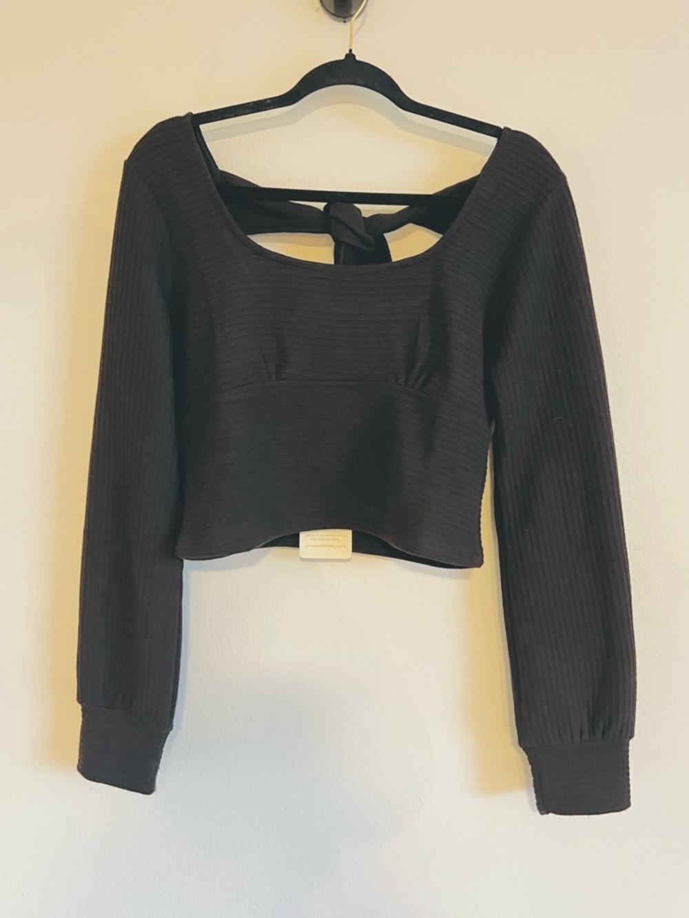 Band of the Free Black Ribbed Long-Sleeve Tie-Back Crop Top